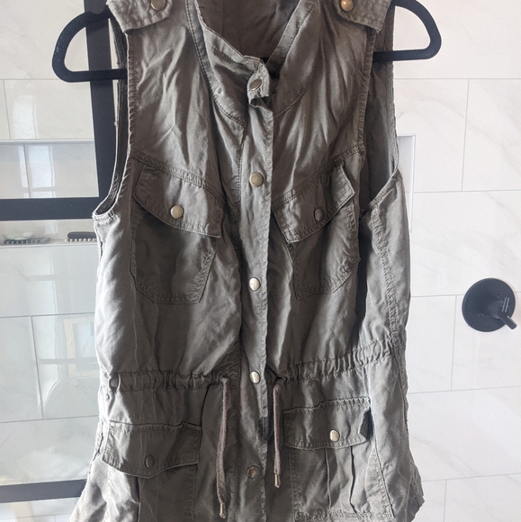 Field vest - Picture 1 of 5